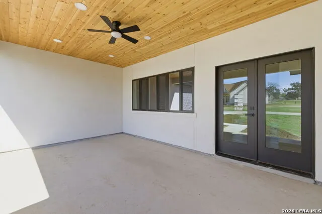 340 Spring Creek Bandera, TX 78003