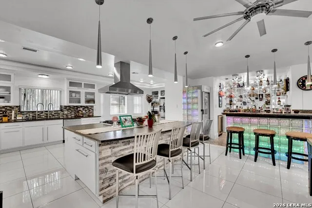 109 CHATTINGTON CT Castle Hills, TX 78213