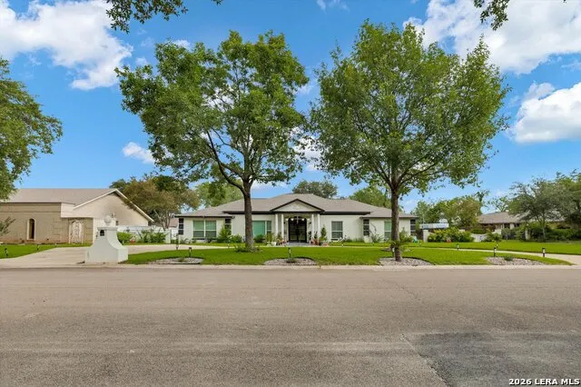 109 CHATTINGTON CT Castle Hills, TX 78213