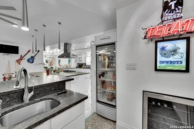 109 CHATTINGTON CT Castle Hills, TX 78213