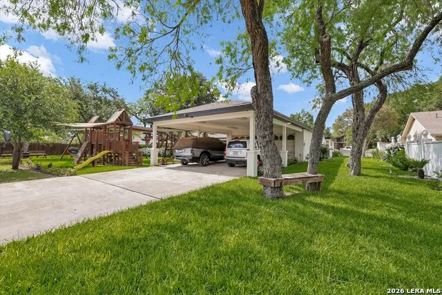 109 CHATTINGTON CT Castle Hills, TX 78213