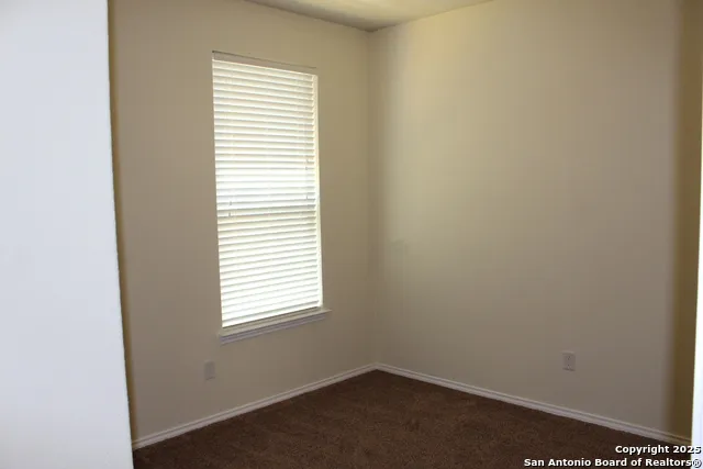 482 Walnut Selma, TX 78154