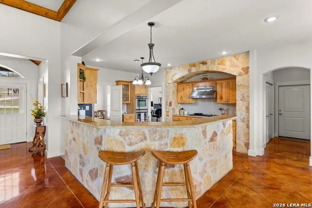 221 Cypress Estates PKWY Ingram, TX 78025