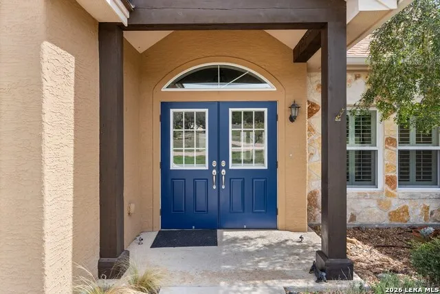 221 Cypress Estates PKWY Ingram, TX 78025