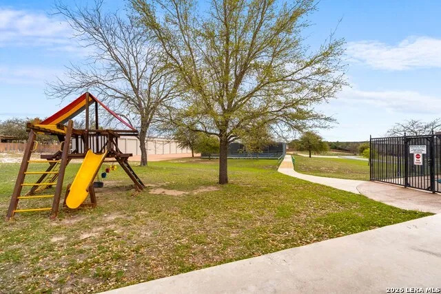 221 Cypress Estates PKWY Ingram, TX 78025