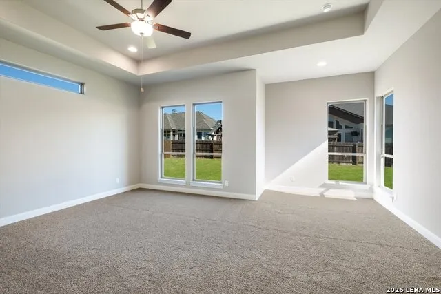 3355 Pintail Pond Marion, TX 78124