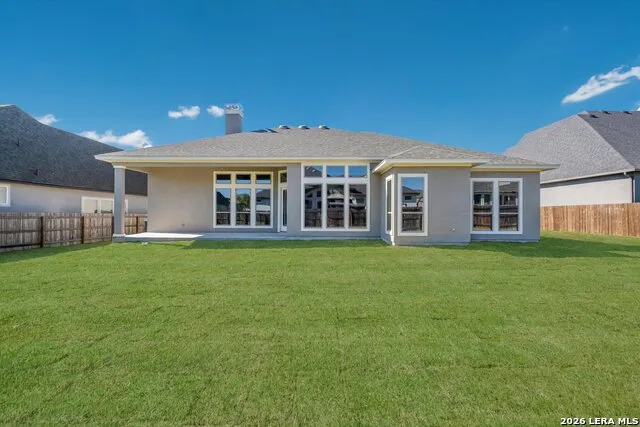 3355 Pintail Pond Marion, TX 78124