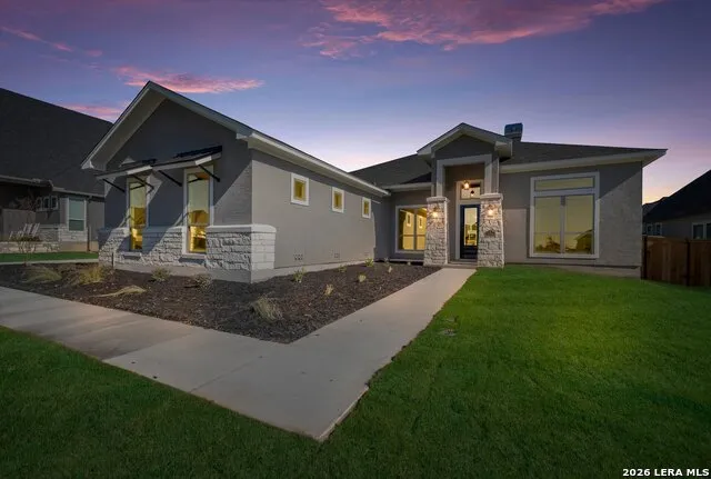 3355 Pintail Pond Marion, TX 78124