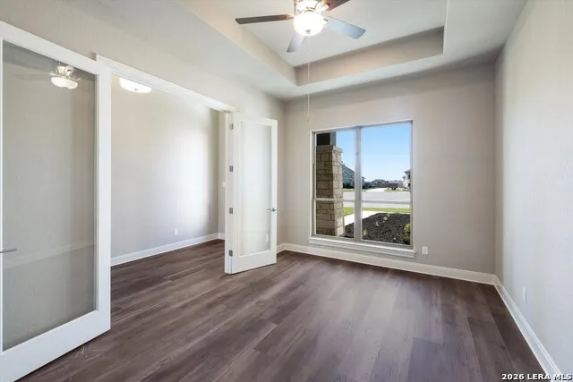 3355 Pintail Pond Marion, TX 78124