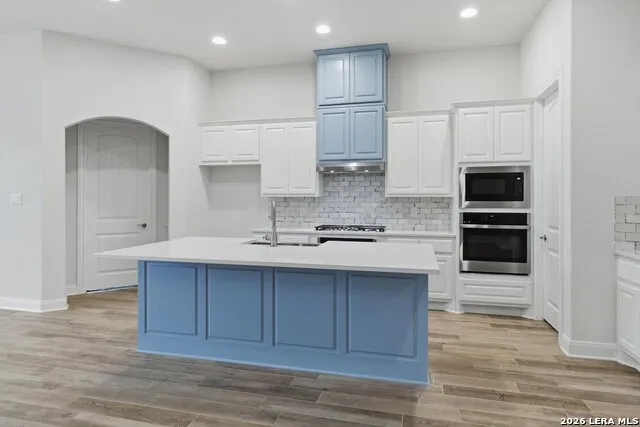 3835 escalera Bulverde, TX 78163