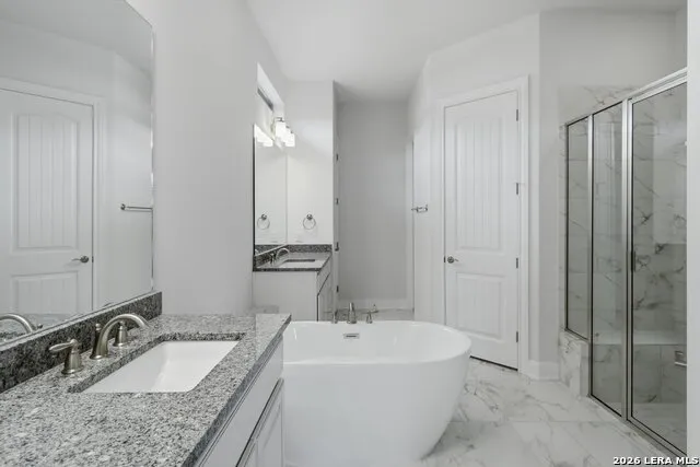 3835 escalera Bulverde, TX 78163