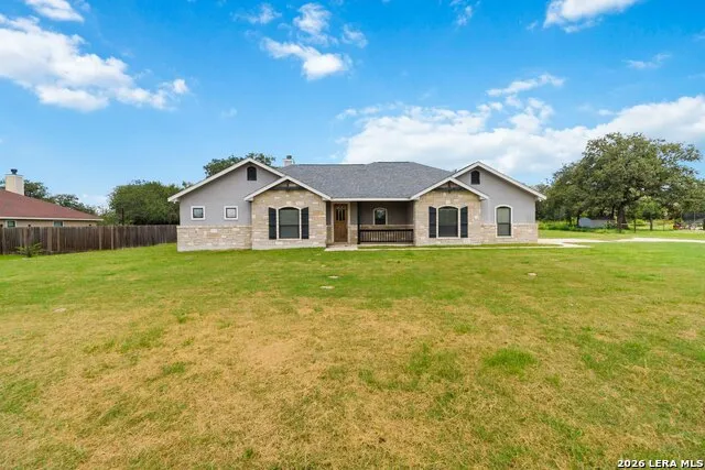 137 SENDERA CROSSING La Vernia, TX 78121