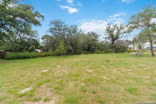 137 SENDERA CROSSING La Vernia, TX 78121