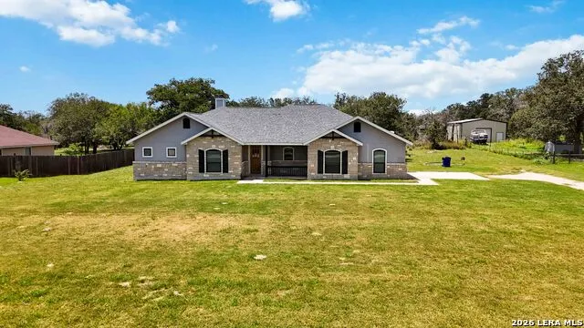 137 SENDERA CROSSING La Vernia, TX 78121