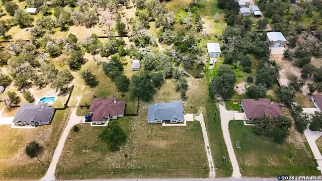 137 SENDERA CROSSING La Vernia, TX 78121