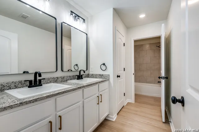 15115 Escalante Pass Von Ormy, TX 78073