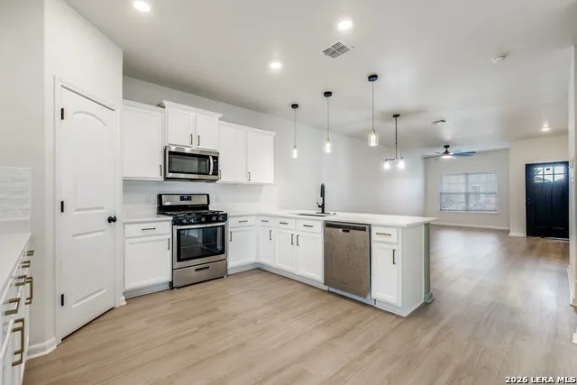 15115 Escalante Pass Von Ormy, TX 78073