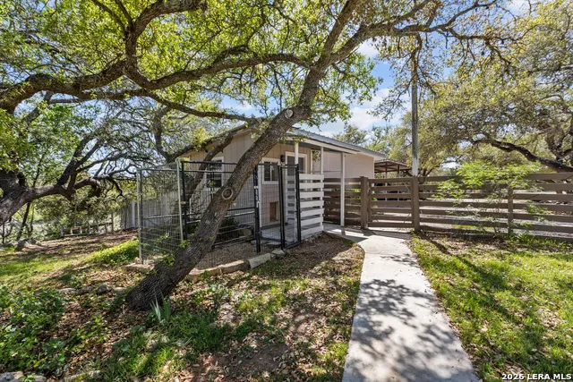 130 SCENIC VIEW DR Spring Branch, TX 78070