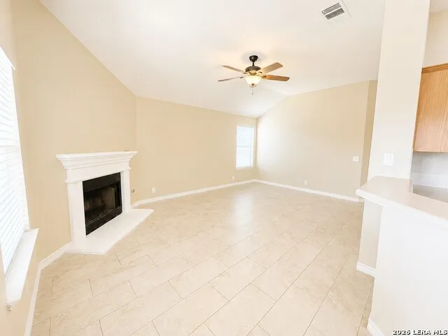 136 Musgrav Kyle, TX 78640