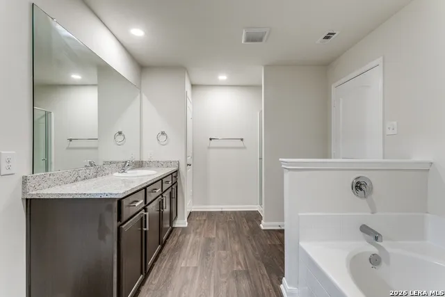 3862 Leighton Harbor Von Ormy, TX 78073