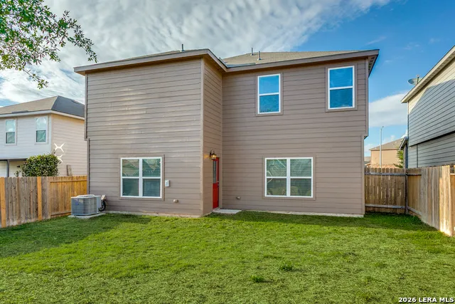 3862 Leighton Harbor Von Ormy, TX 78073