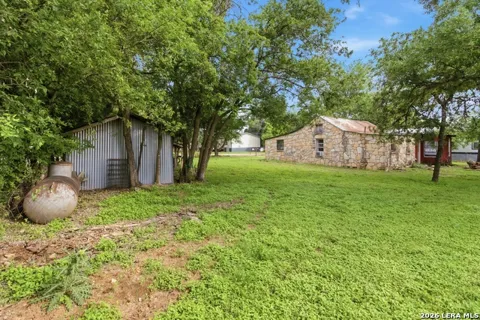 247 Live Oak St