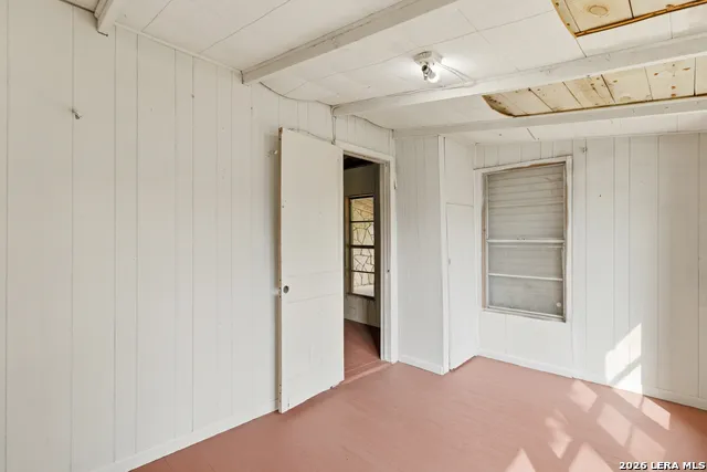 247 Live Oak St Medina, TX 78055