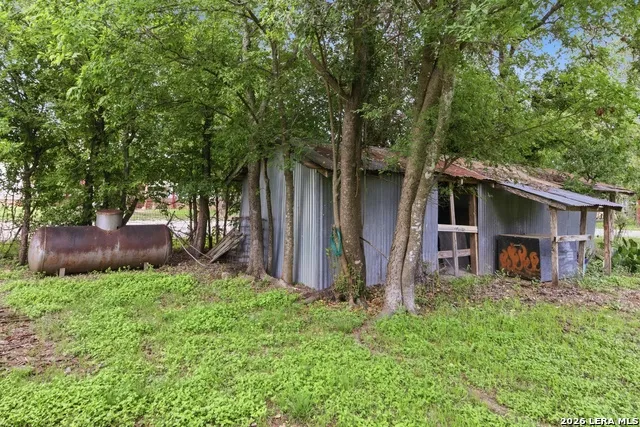 247 Live Oak St Medina, TX 78055