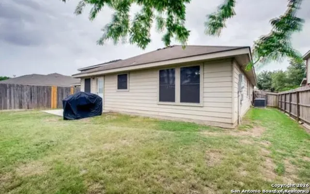 8959 Scarlet Creek Universal City, TX 78148