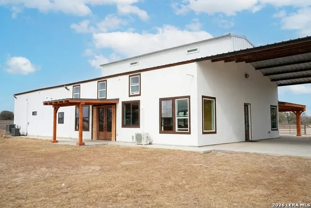 3169 SCHUETTIG Poteet, TX 78065