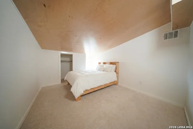 3169 SCHUETTIG Poteet, TX 78065