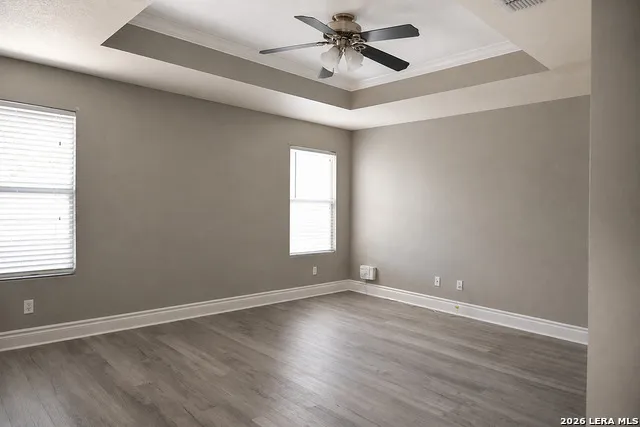 7907 Saratoga Knll Selma, TX 78154