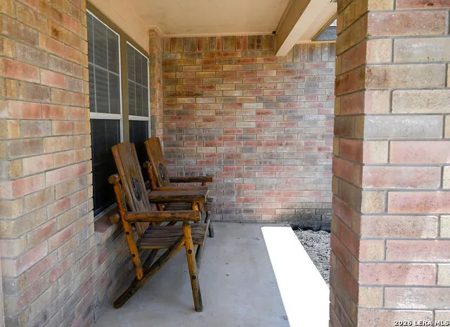 7907 Saratoga Knll Selma, TX 78154