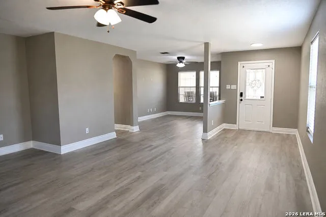 7907 Saratoga Knll Selma, TX 78154