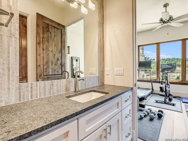 47 Muirfield Boerne, TX 78006
