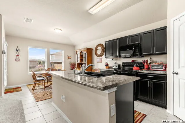 1321 W Nolte Farms Seguin, TX 78155