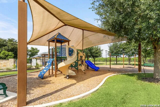 1321 W Nolte Farms Seguin, TX 78155