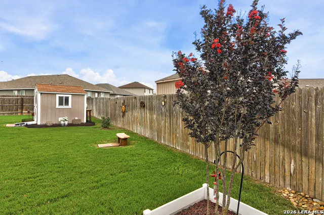 1321 W Nolte Farms Seguin, TX 78155