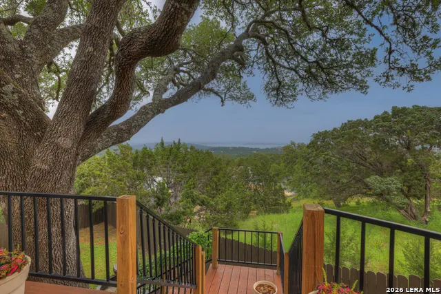 605 High Oaks Canyon Lake, TX 78133