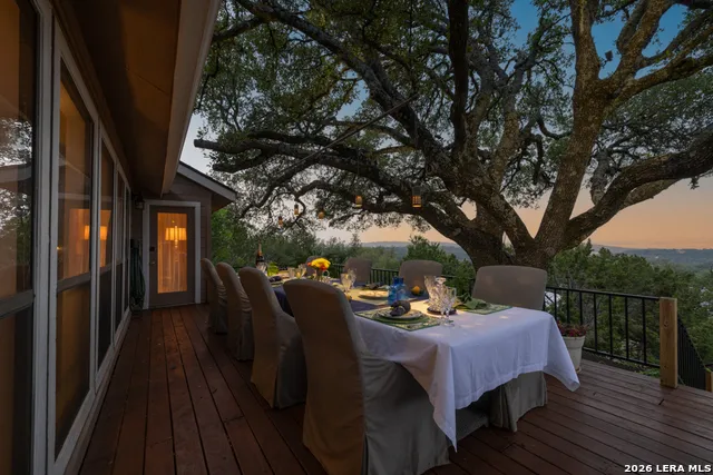605 High Oaks Canyon Lake, TX 78133