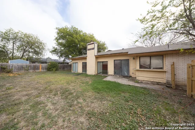 6915 Brecon San Antonio, TX 78239
