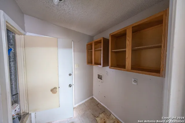 6915 Brecon San Antonio, TX 78239
