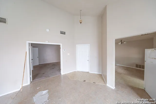 6915 Brecon San Antonio, TX 78239