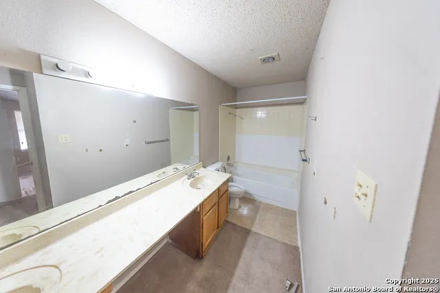6915 Brecon San Antonio, TX 78239