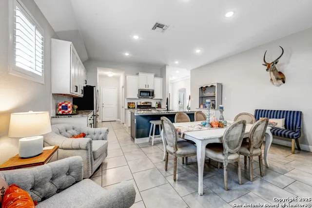 2217 Windswept New Braunfels, TX 78132