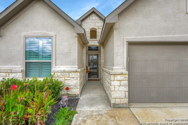 2217 Windswept New Braunfels, TX 78132