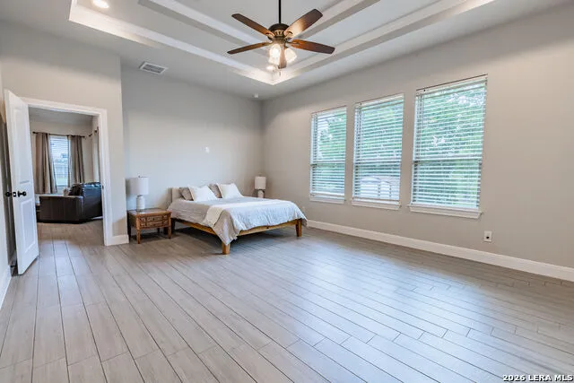 615 ABBOTT RDG St Hedwig, TX 78152