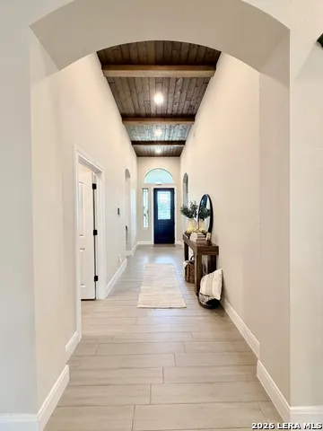 615 ABBOTT RDG St Hedwig, TX 78152