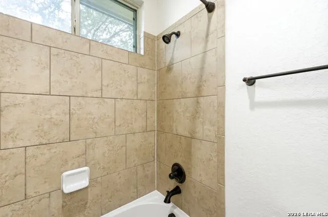 2019 GLENDON DR San Antonio, TX 78260