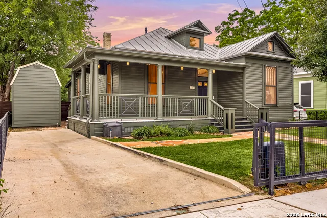 130 Delaware St San Antonio, TX 78210